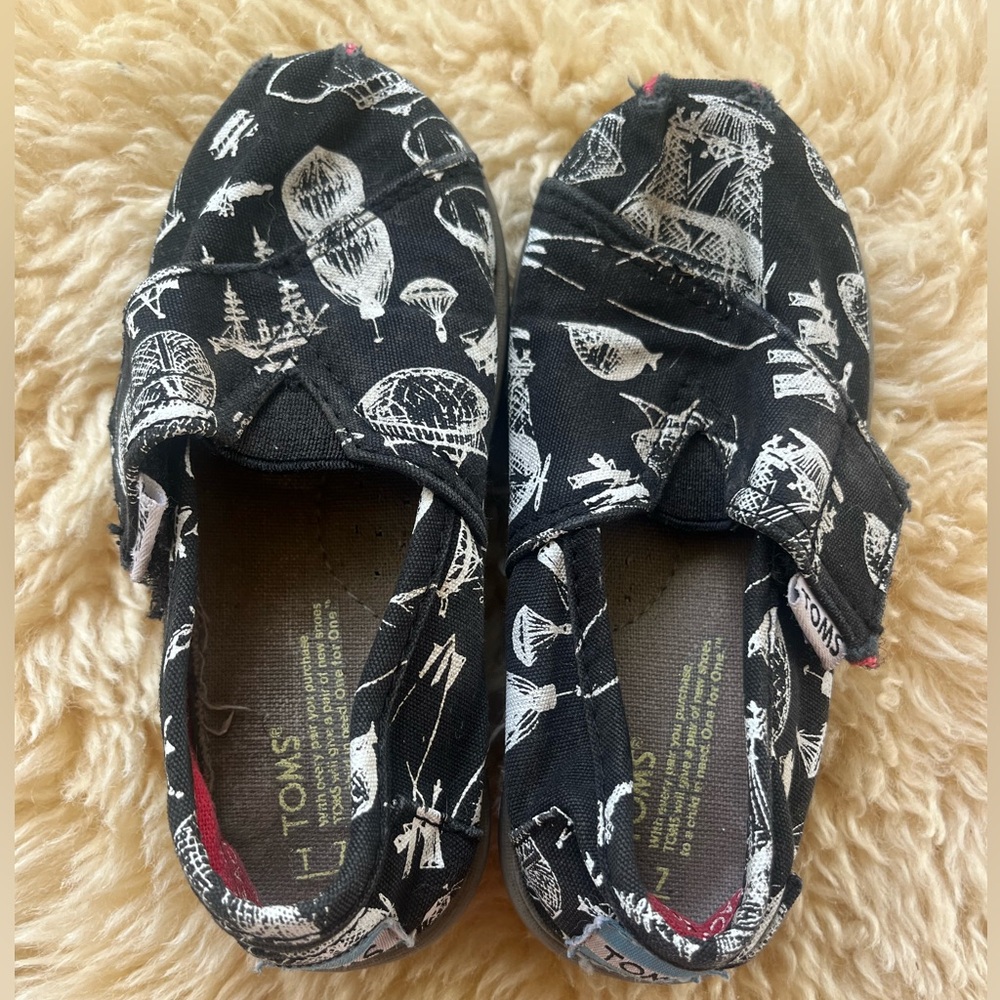 Little Tom’s Baloon Print